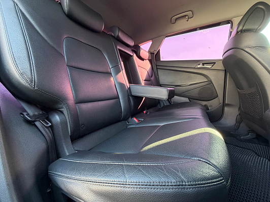 Hyundai Tucson, 2017 года, пробег 278135 км