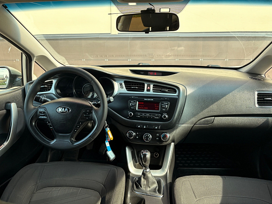 Kia Ceed Comfort, 2015 года, пробег 162832 км