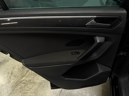 Volkswagen Tiguan Exclusive, 2017 года, пробег 194333 км