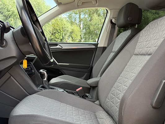 Volkswagen Tiguan Respect Plus, 2020 года, пробег 66671 км