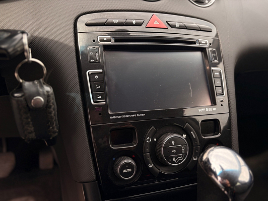 Peugeot 408 Style, 2013 года, пробег 156808 км