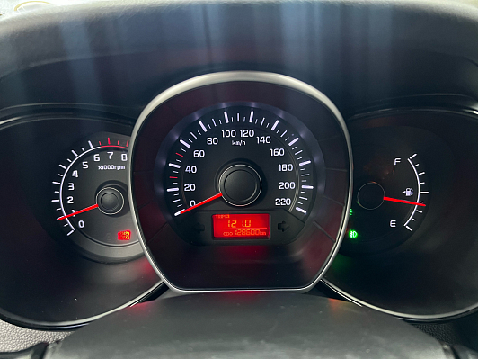 Kia Rio Luxe, 2012 года, пробег 125000 км