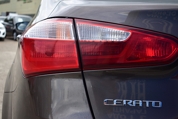 Kia Cerato Luxe, 2013 года, пробег 144700 км