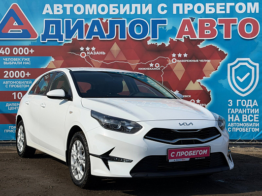 Kia Ceed Luxe, 2023 года, пробег 31000 км