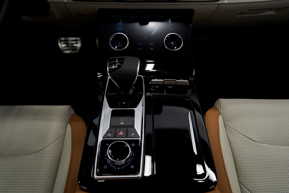 JETOUR X70 PLUS Luxury, красный