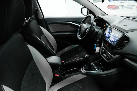 Lada (ВАЗ) Vesta Luxe, 2021 года, пробег 64800 км