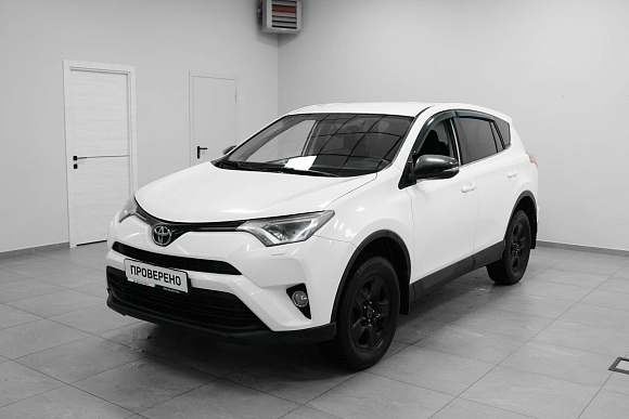 Toyota RAV4, 2015 года, пробег 227000 км