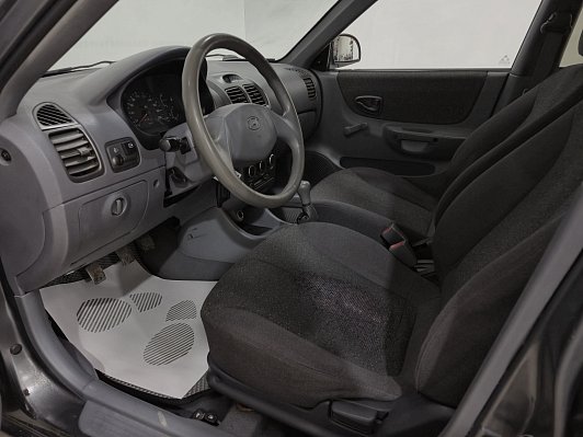 Hyundai Accent, 2006 года, пробег 306619 км