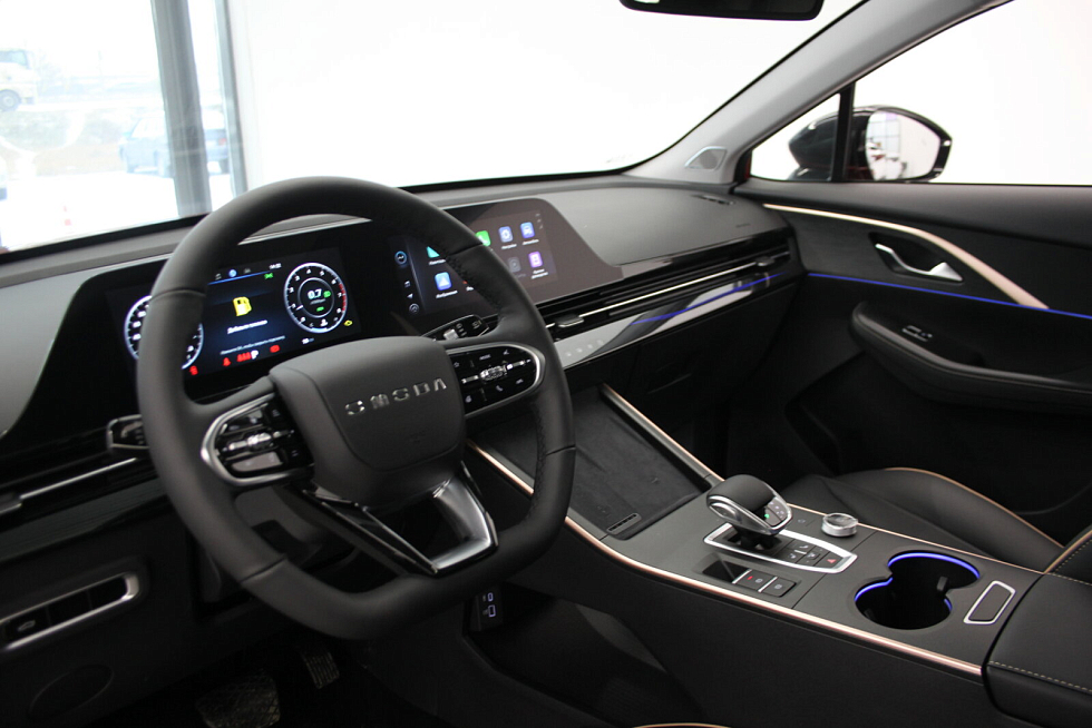 Omoda C5 Ultimate, красный