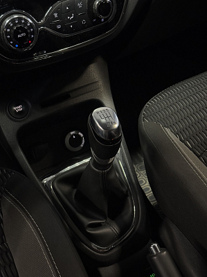Renault Kaptur Style, 2019 года, пробег 75000 км