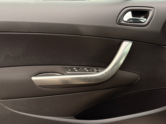 Peugeot 408 Style, 2013 года, пробег 156808 км