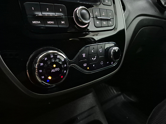 Renault Kaptur Drive, 2017 года, пробег 119280 км