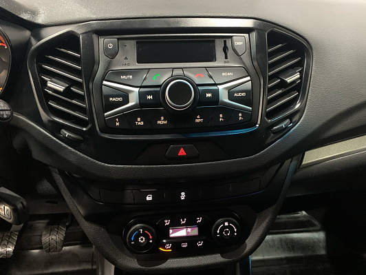 Lada (ВАЗ) Vesta Comfort, 2019 года, пробег 78200 км