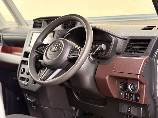 Toyota Tank, 2019 года, пробег 131629 км