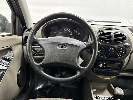 Lada (ВАЗ) Kalina, 2011 года, пробег 181365 км