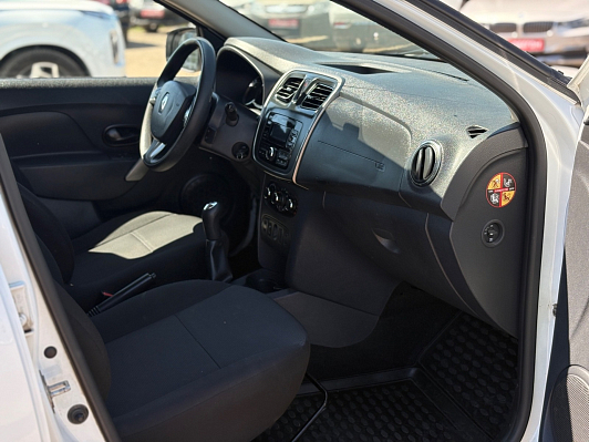 Renault Sandero Confort, 2017 года, пробег 151926 км