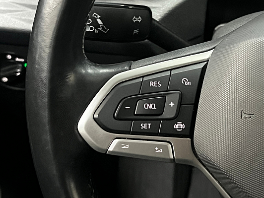 Volkswagen Taos Exclusive, 2021 года, пробег 62400 км