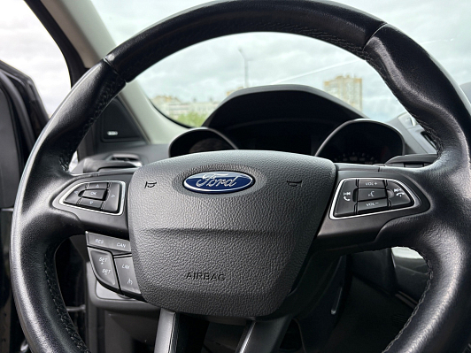 Ford Kuga Titanium, 2018 года, пробег 71526 км