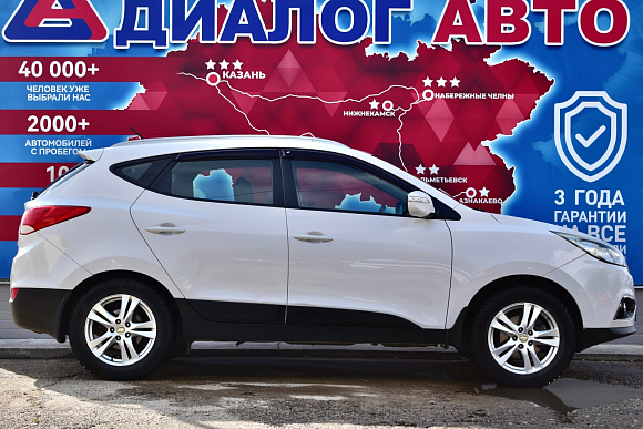 Hyundai ix35 Base, 2012 года, пробег 122000 км