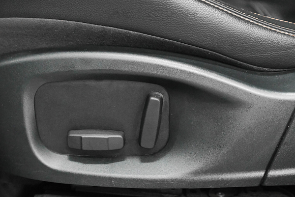 Jaguar F-Pace Pure, 2018 года, пробег 137210 км