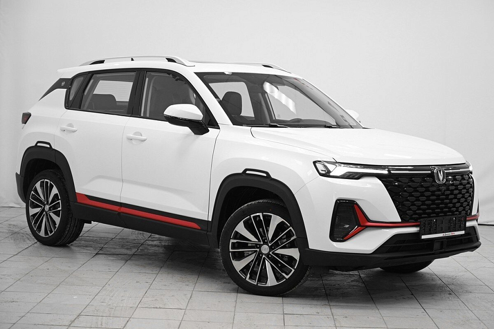 Changan CS35 Plus Advance, белый