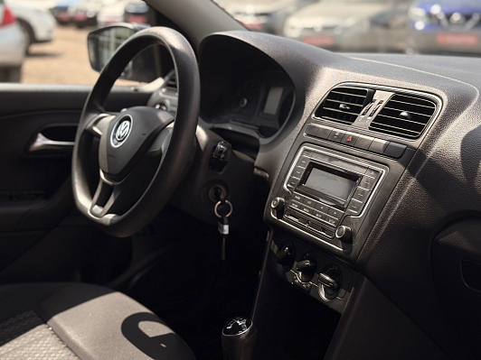 Volkswagen Polo Trendline, 2019 года, пробег 67468 км