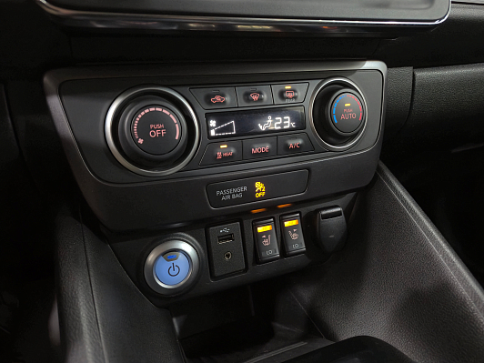 Nissan Leaf, 2019 года, пробег 53097 км