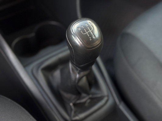 Skoda Rapid Ambition, 2015 года, пробег 238937 км