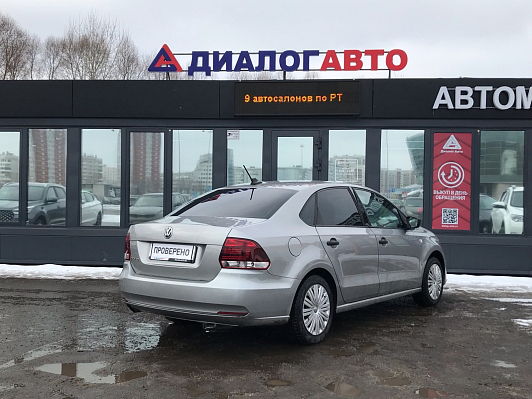 Volkswagen Polo Comfortline, 2018 года, пробег 145000 км