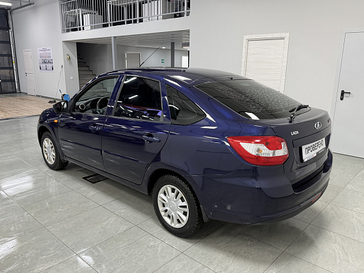 Lada (ВАЗ) Granta Comfort Optima Multimedia Glonass 21917-51-00C, 2015 года, пробег 209000 км