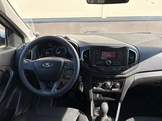Lada (ВАЗ) XRAY Comfort, 2017 года, пробег 188800 км