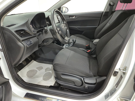 Hyundai Solaris Comfort, 2021 года, пробег 135369 км