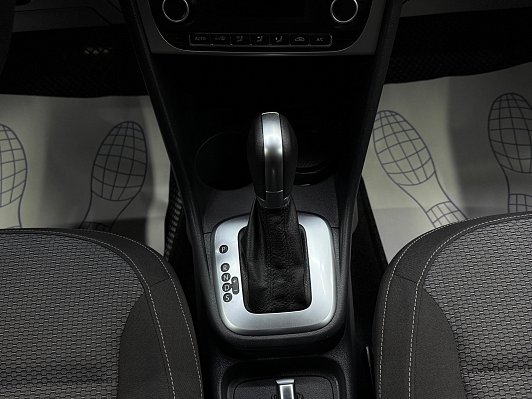 Volkswagen Polo Highline, 2017 года, пробег 144491 км