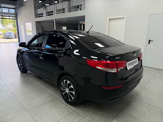 Kia Rio Luxe, 2015 года, пробег 94000 км