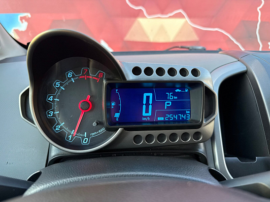 Chevrolet Aveo LT, 2014 года, пробег 255000 км