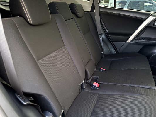 Toyota RAV4, 2013 года, пробег 135138 км