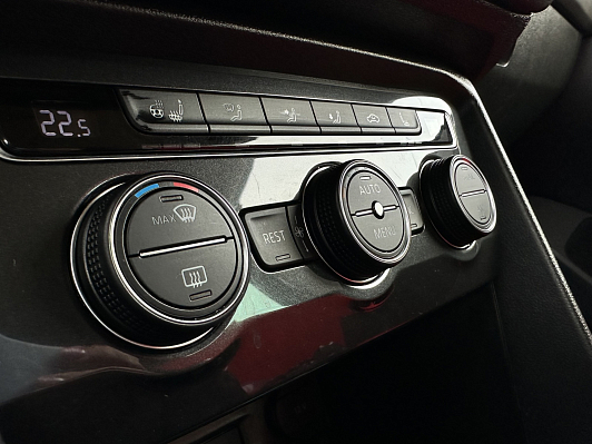 Volkswagen Tiguan Trendline, 2018 года, пробег 82250 км