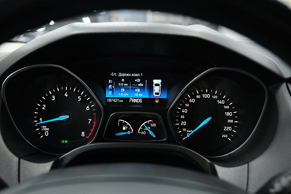 Ford Focus Titanium, 2017 года, пробег 87409 км