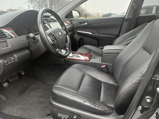 Toyota Camry, 2013 года, пробег 192972 км