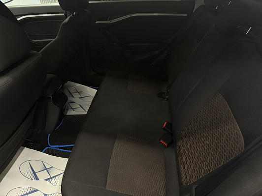 Lada (ВАЗ) Vesta Comfort, 2018 года, пробег 105313 км
