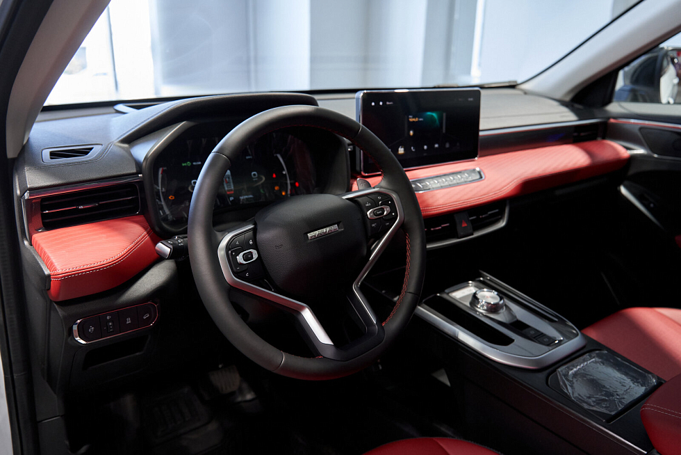 Haval Jolion Премиум, белый