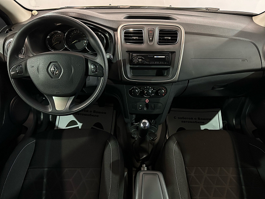 Renault Sandero Privilege, 2016 года, пробег 38000 км