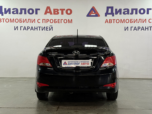 Hyundai Solaris Active, 2016 года, пробег 125000 км