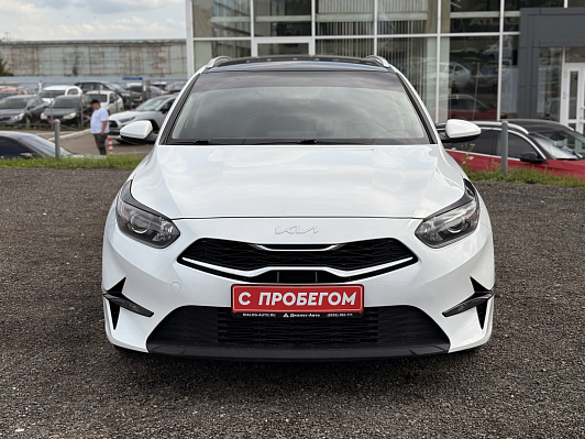 Kia Ceed Luxe, 2022 года, пробег 83397 км
