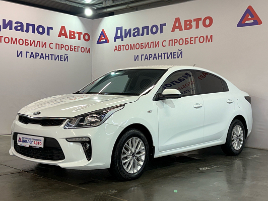 Kia Rio Лига Европы, 2018 года, пробег 100683 км