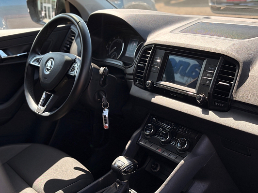 Skoda Karoq Ambition, 2020 года, пробег 136185 км