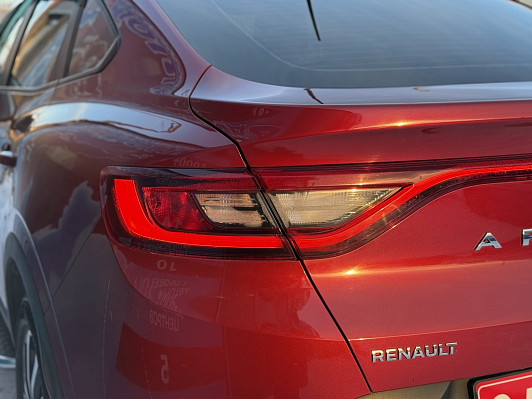 Renault Arkana Drive, 2020 года, пробег 133723 км