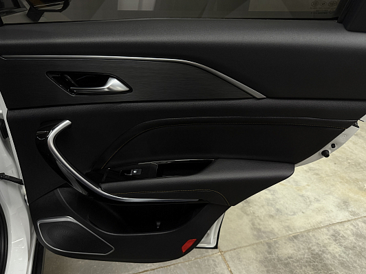 FAW Bestune T77 Prestige Plus (DCT), 2022 года, пробег 20633 км