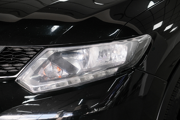 Nissan X-Trail SE, 2017 года, пробег 105000 км