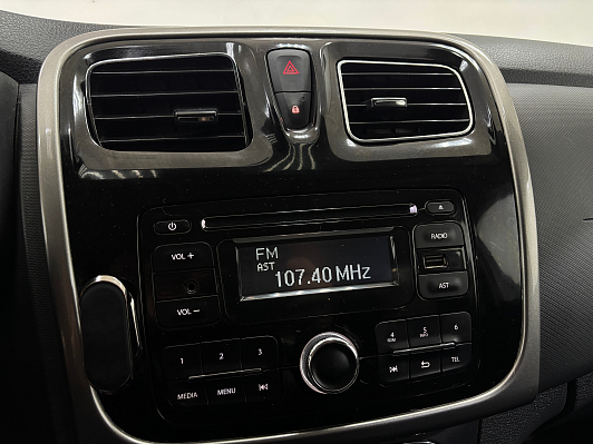 Renault Sandero Privilege, 2016 года, пробег 105913 км